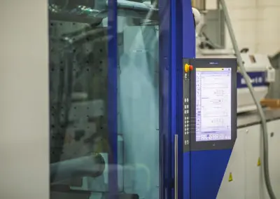 This image shows the control panel of the 450XL Wittmann Battenfeld