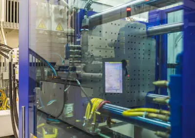 The 350 Ton Wittmann Battenfeld has a maximum press open of 49 1/8 inches.